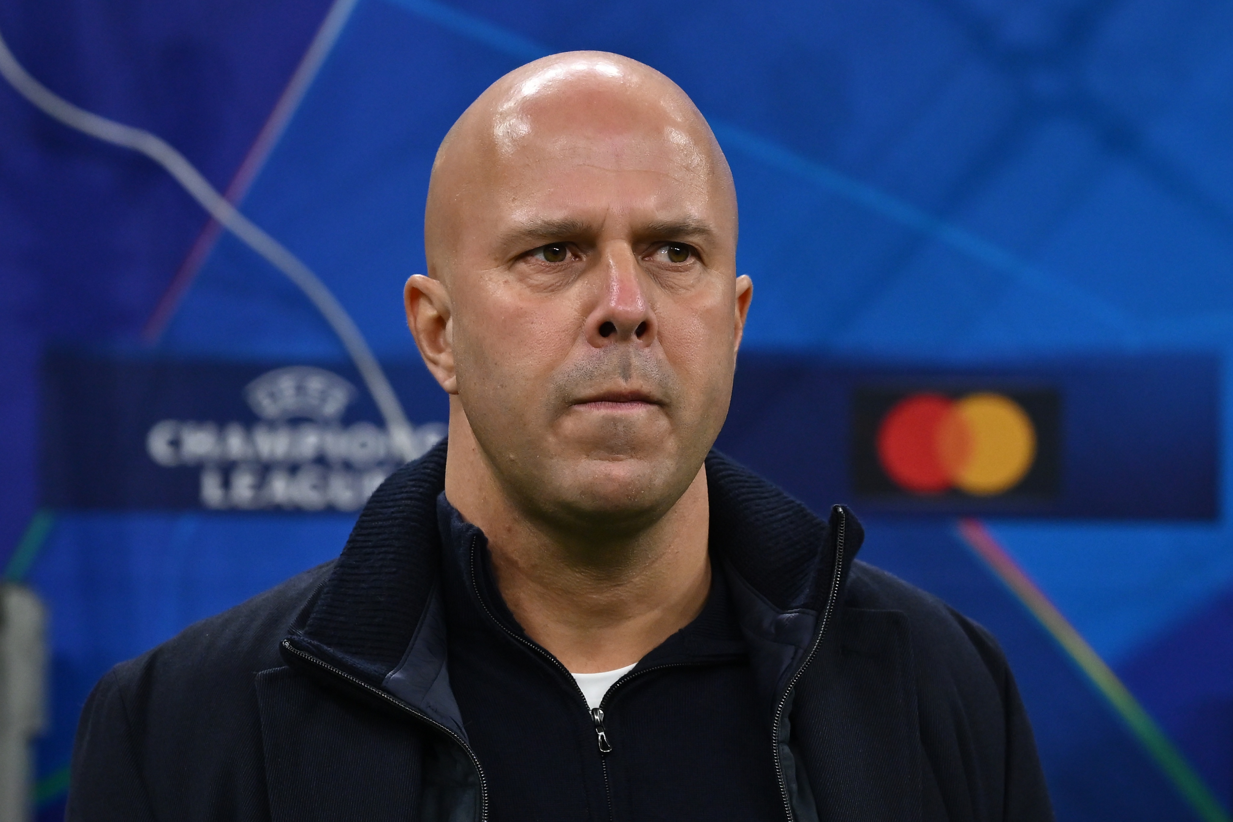 开云平台-斯洛特调侃卡拉格：我曾听你的变阵但却受批评，现在不能再听你的